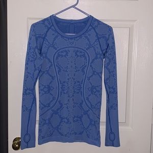 Lululemon Swiftly Tech long sleeve top